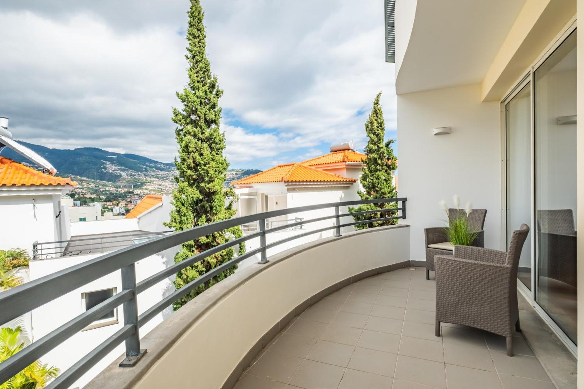 Sun Hills Panoramic Views Villa Funchal  Exterior photo